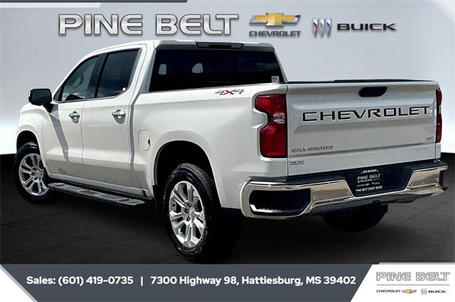 2022 Chevrolet Silverado 1500 4WD Crew Cab Short Bed LTZ