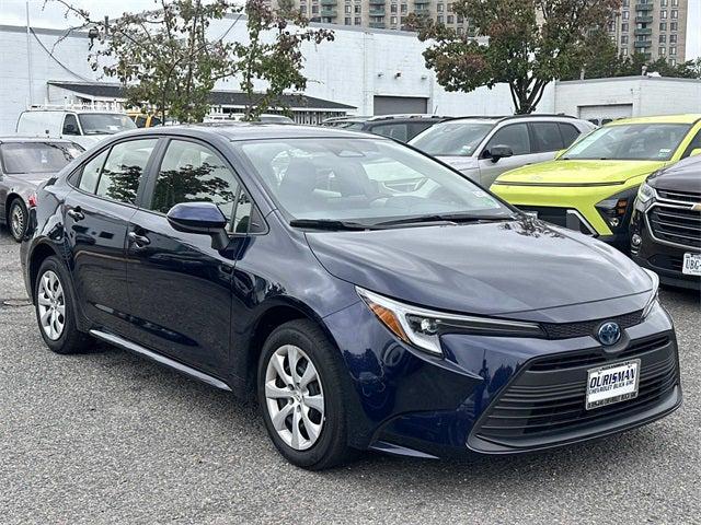 2025 Toyota Corolla Hybrid LE