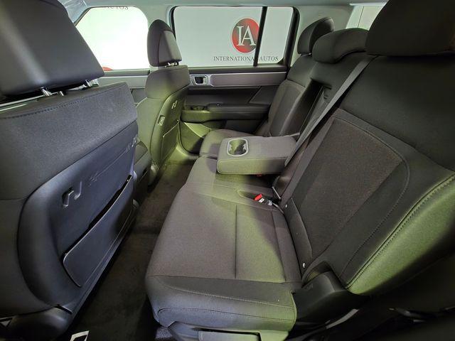 2026 Hyundai Santa Fe SE