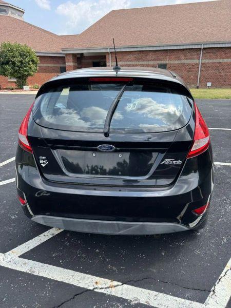 2011 Ford Fiesta SE