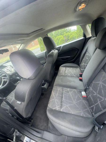 2011 Ford Fiesta SE