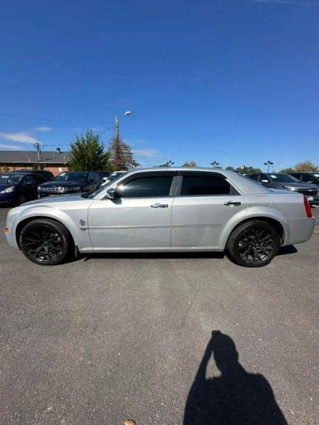 2005 Chrysler 300 300C