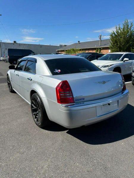 2005 Chrysler 300 300C