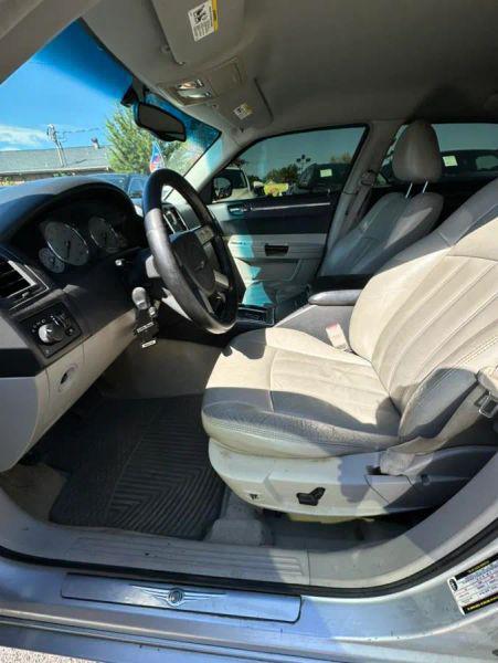 2005 Chrysler 300 300C