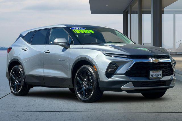 2025 Chevrolet Blazer AWD 2LT