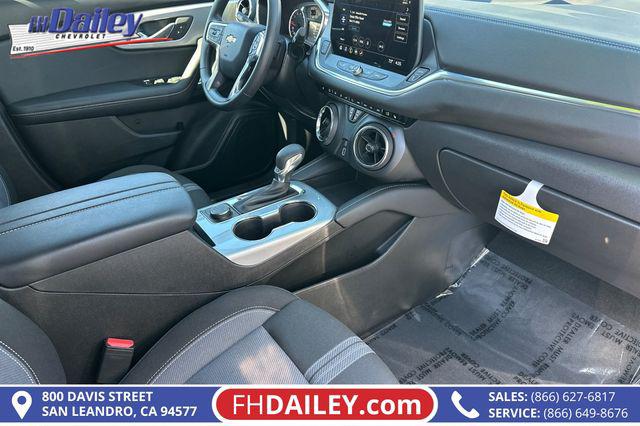 2025 Chevrolet Blazer AWD 2LT