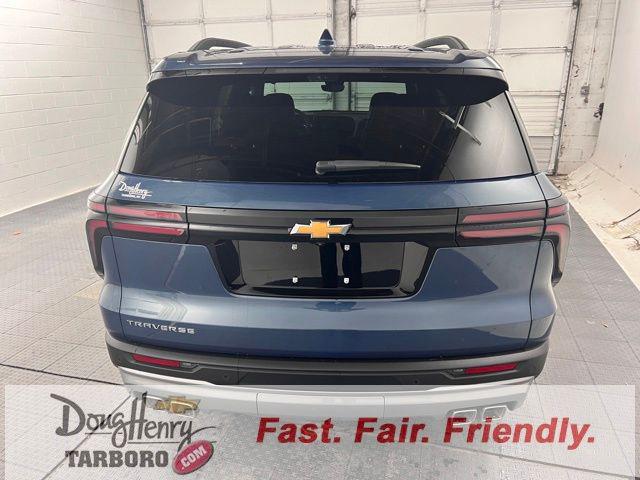 2026 Chevrolet Traverse FWD LT