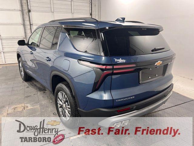2026 Chevrolet Traverse FWD LT