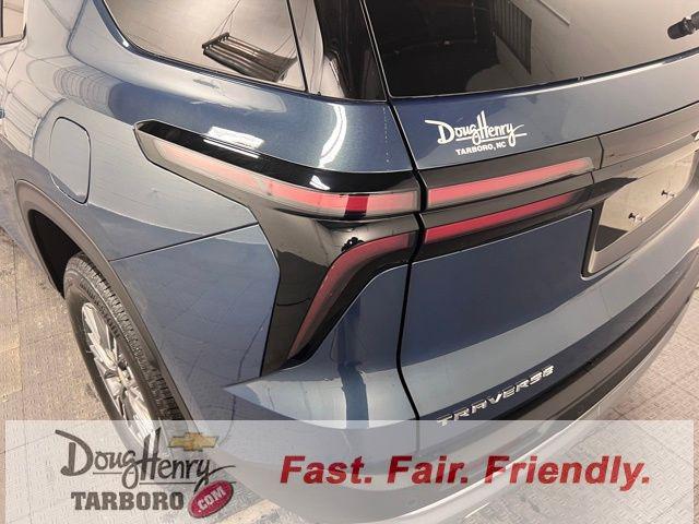 2026 Chevrolet Traverse FWD LT
