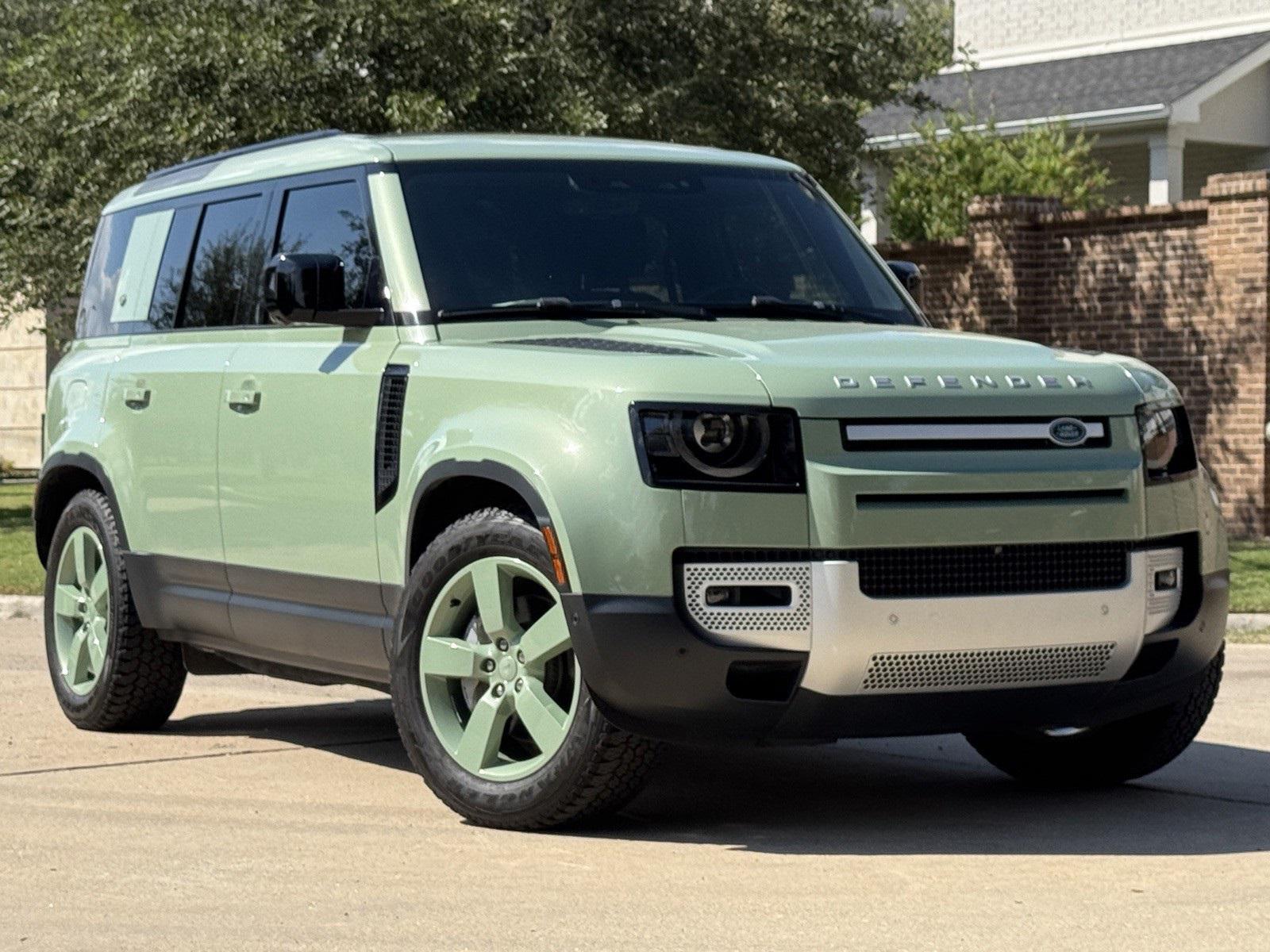 2023 Land Rover Defender 75th Edition's photo