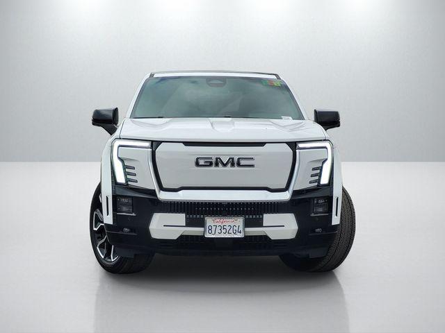 2025 GMC Sierra Max Range Denali