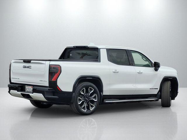 2025 GMC Sierra Max Range Denali