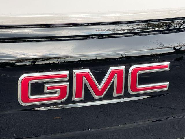 2026 GMC Sierra Standard Range Elevation