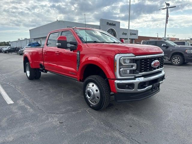2023 Ford F-450 LARIAT