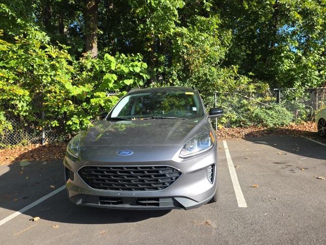 2022 Ford Escape SE Hybrid