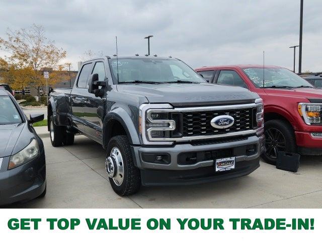 2025 Ford F-450 Platinum 2025 Ford F-450 Platinum