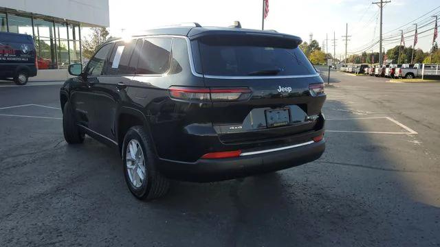 2023 Jeep Grand Cherokee L Laredo 4x4