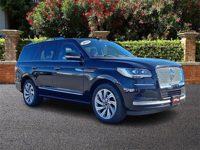 2024 Lincoln Navigator Premiere
