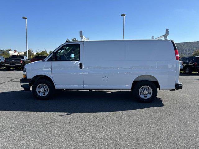 2025 Chevrolet Express Cargo Van RWD 2500 Regular Wheelbase WT