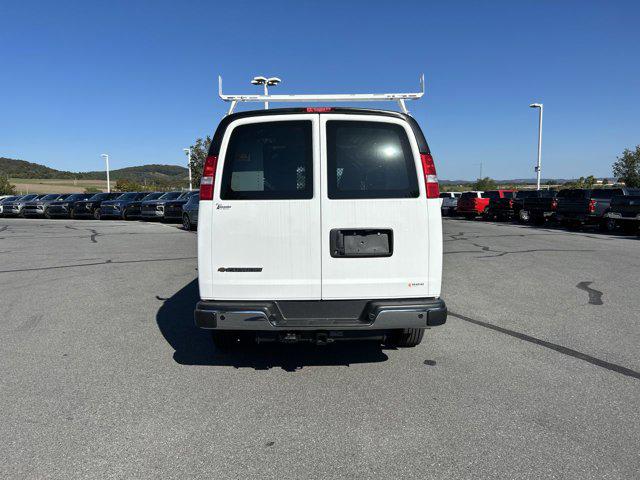 2025 Chevrolet Express Cargo Van RWD 2500 Regular Wheelbase WT