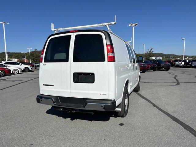 2025 Chevrolet Express Cargo Van RWD 2500 Regular Wheelbase WT