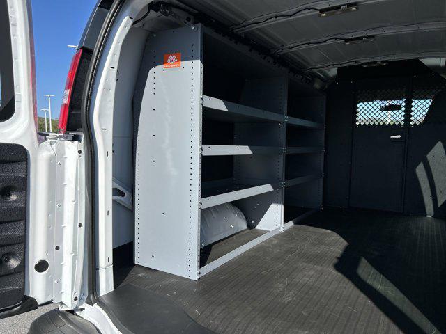 2025 Chevrolet Express Cargo Van RWD 2500 Regular Wheelbase WT