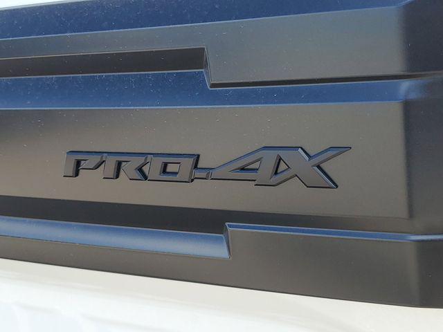 2026 Nissan Frontier Crew Cab Long Bed PRO-4X 4x4