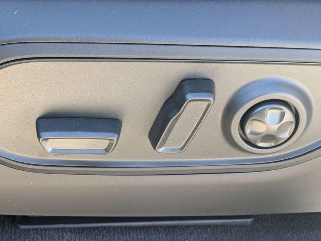 2025 Jeep Grand Cherokee Laredo X 4x2