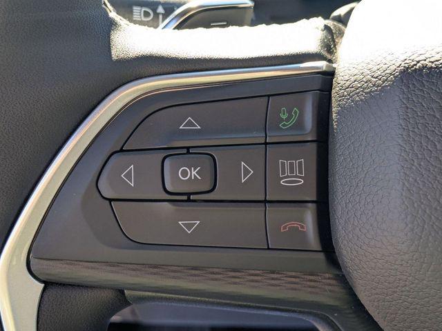 2025 Jeep Grand Cherokee Laredo X 4x2