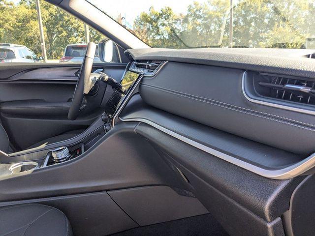 2025 Jeep Grand Cherokee Laredo X 4x2