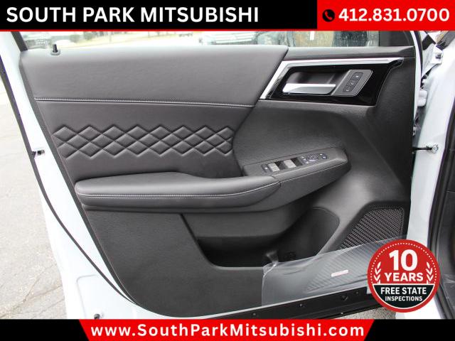 2025 Mitsubishi Outlander PHEV SEL BLACK EDITION S-AWC