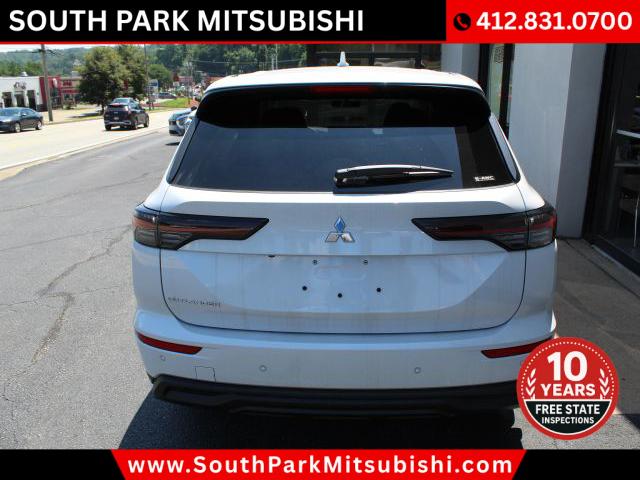 2025 Mitsubishi Outlander ES 2.5 S-AWC