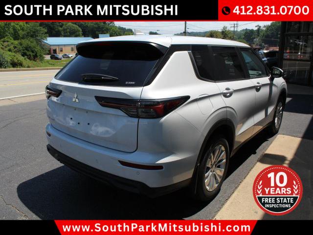 2025 Mitsubishi Outlander ES 2.5 S-AWC