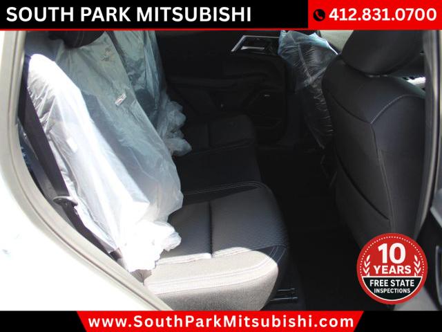 2025 Mitsubishi Outlander ES 2.5 S-AWC