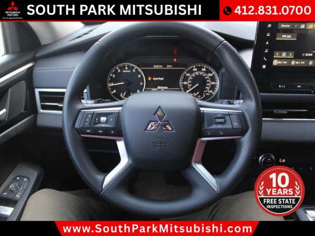 2025 Mitsubishi Outlander ES 2.5 S-AWC