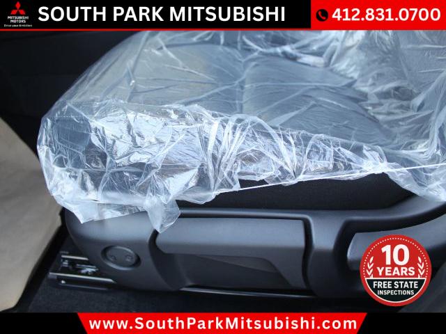 2025 Mitsubishi Outlander ES 2.5 S-AWC