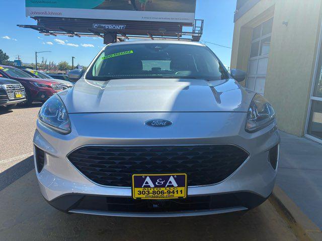 2020 Ford Escape SE