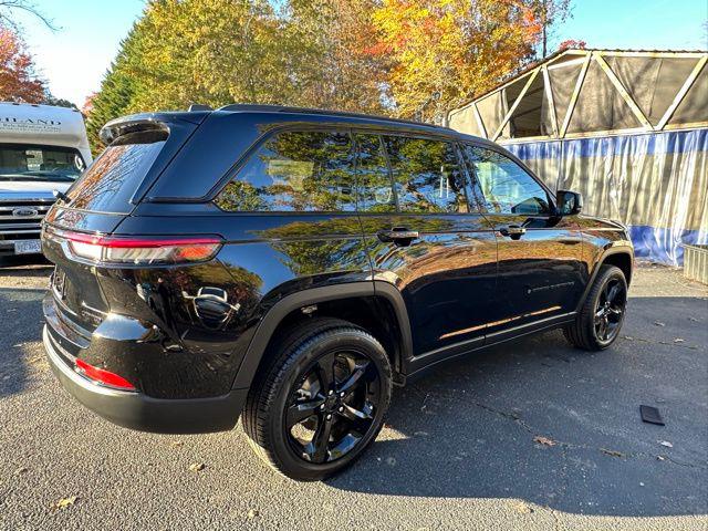 2025 Jeep Grand Cherokee Limited 4x4