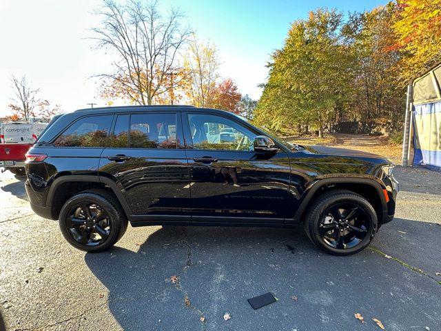 2025 Jeep Grand Cherokee Limited 4x4