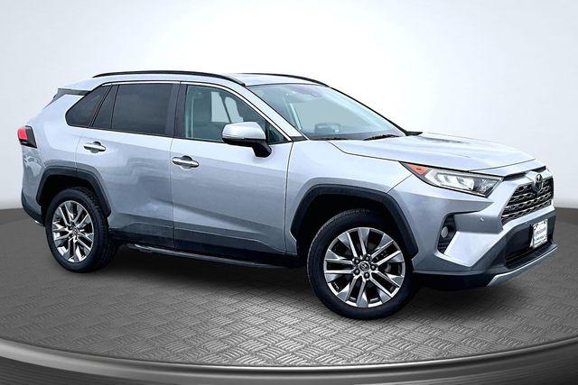 2020 Toyota RAV4 Limited