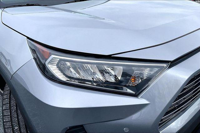 2020 Toyota RAV4 Limited