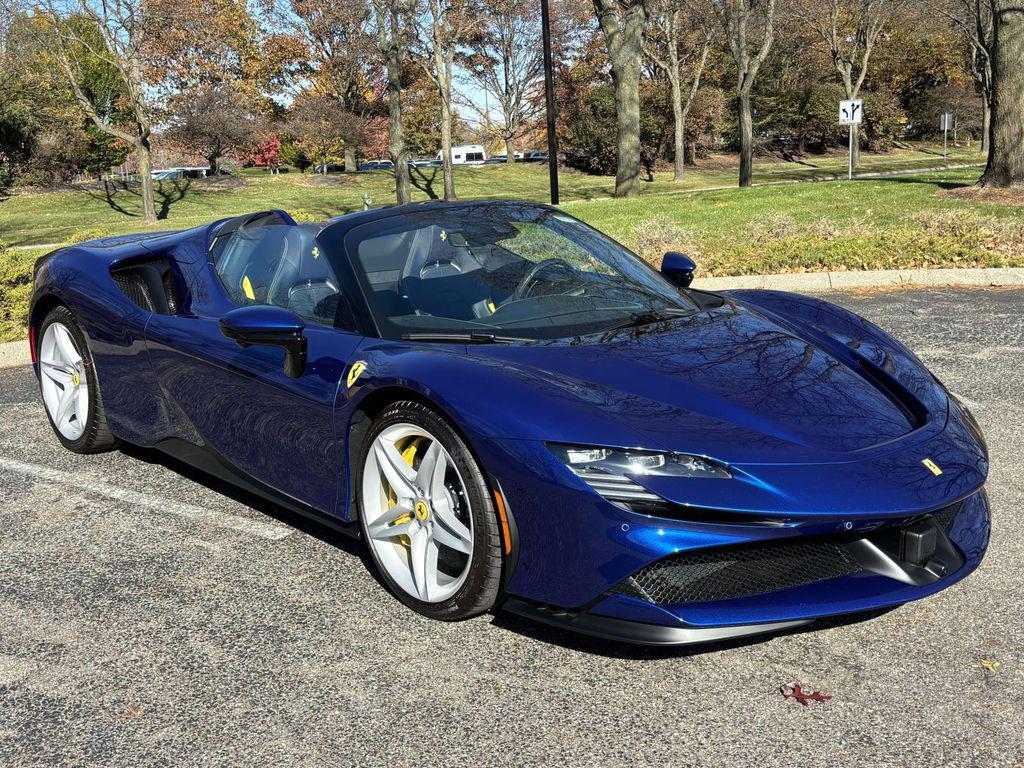 /2024 Ferrari SF90-Spider
