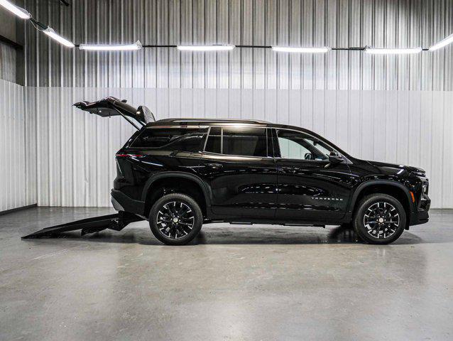 2026 Chevrolet Traverse FWD LT