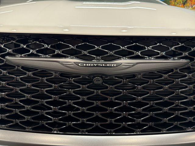 2026 Chrysler Pacifica Limited AWD