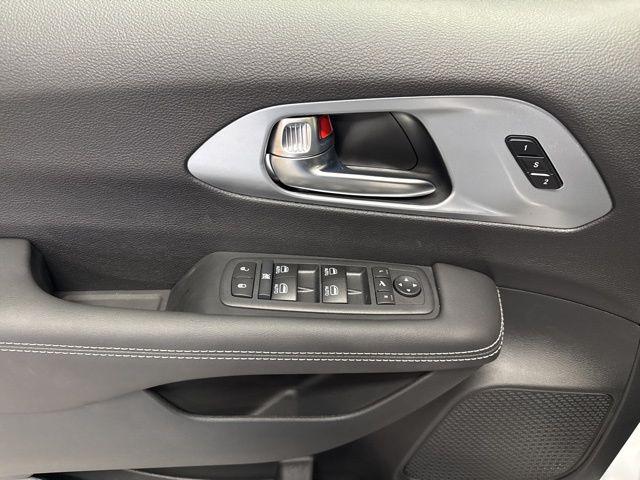 2026 Chrysler Pacifica Limited AWD