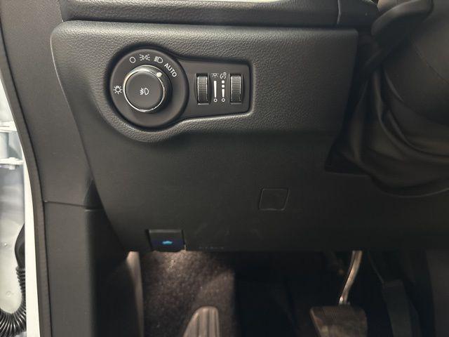 2026 Chrysler Pacifica Limited AWD