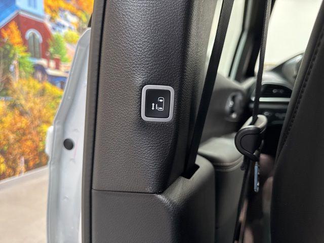 2026 Chrysler Pacifica Limited AWD