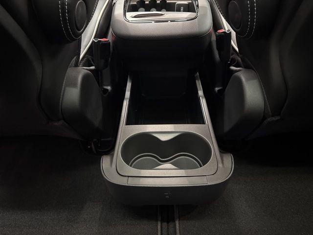 2026 Chrysler Pacifica Limited AWD