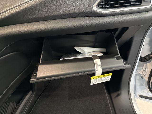 2026 Chrysler Pacifica Limited AWD