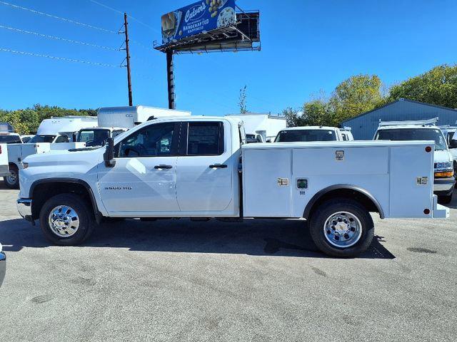 2025 Chevrolet Silverado 3500HD 4WD Double Cab Long Bed Work Truck